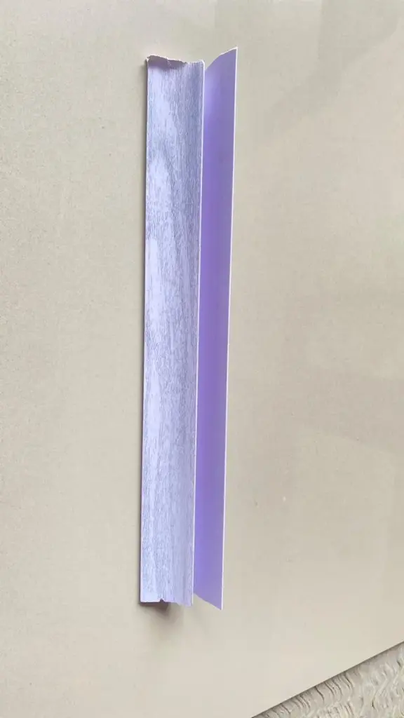 F03