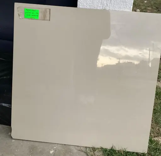 [PORCELÁNATO 60X60 CAJA 1.44 MTS (4 PIEZAS).] A6000