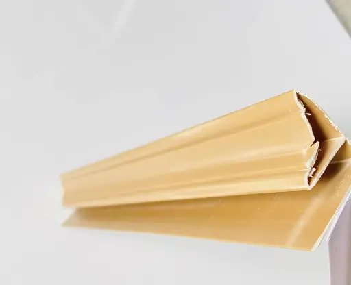 [MOLDURA PARA PVC 5.95 MTS] F3789